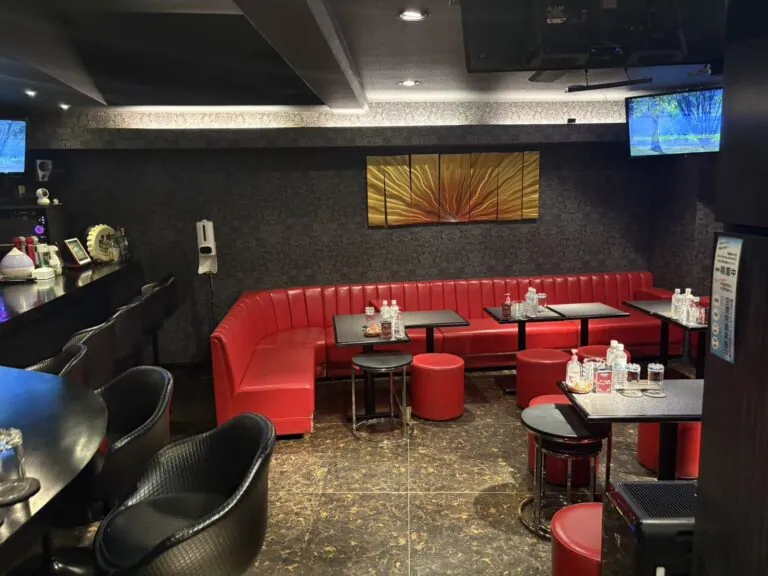 ルージュノワールの店内