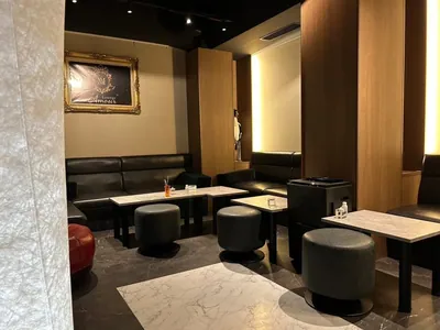 アムールの店内