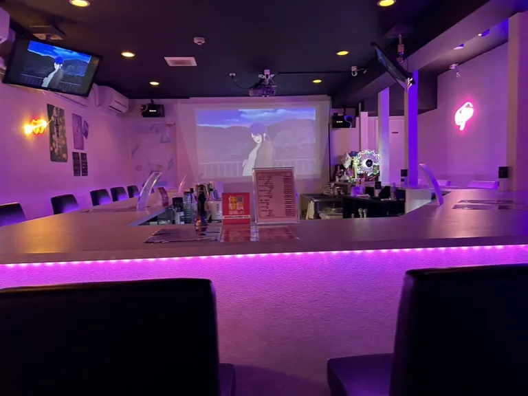 ダモン （Girl’s Bar Damon）の店内