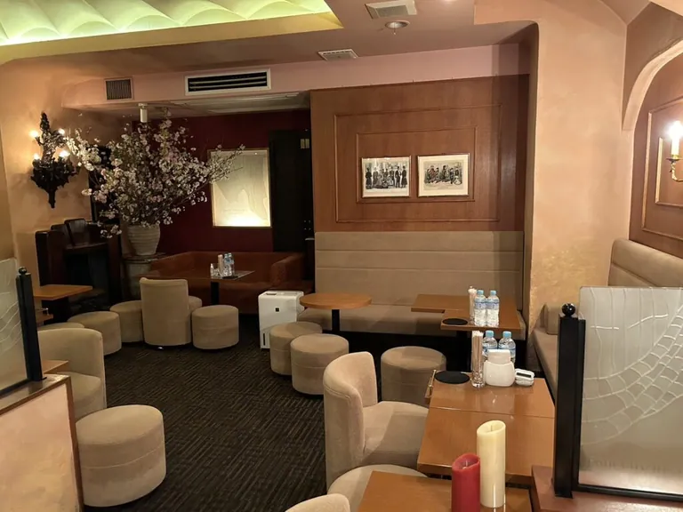 毛利 （もうり）の店内