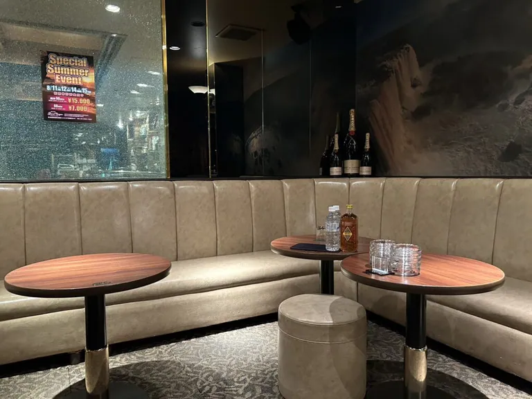 巣鴨　グランドキャニオンの店内
