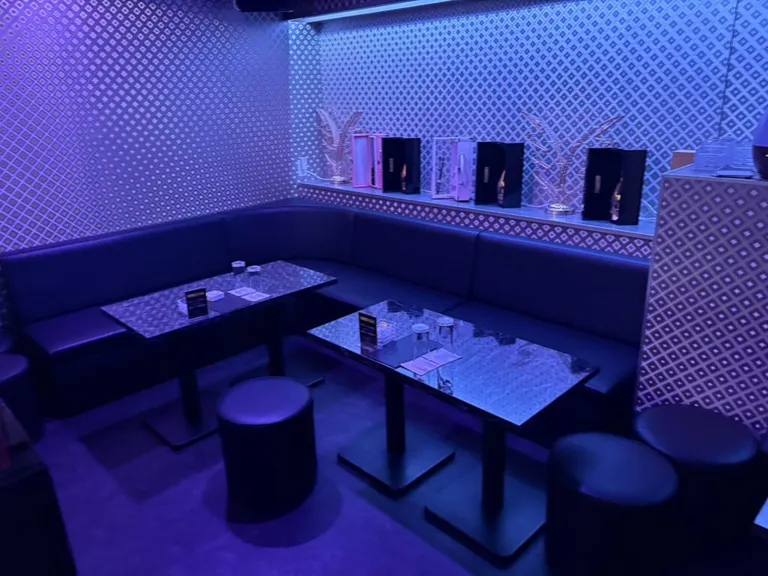 セレーネの店内