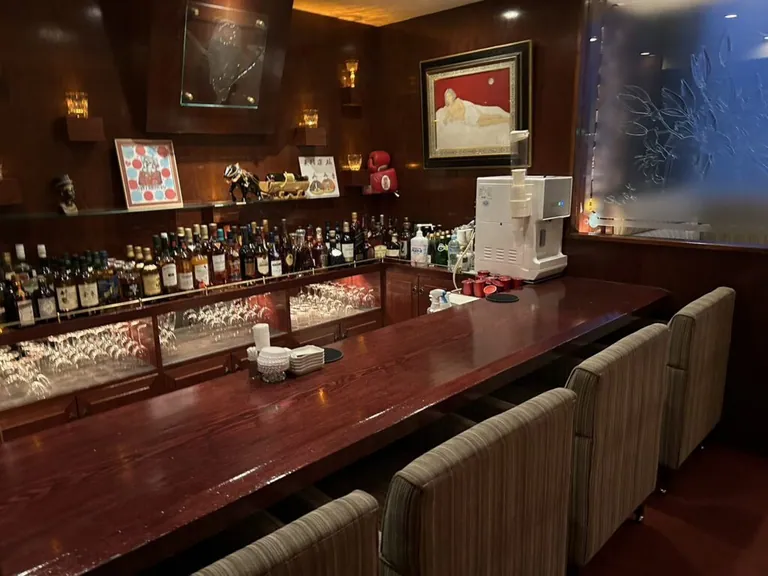 あやの店内