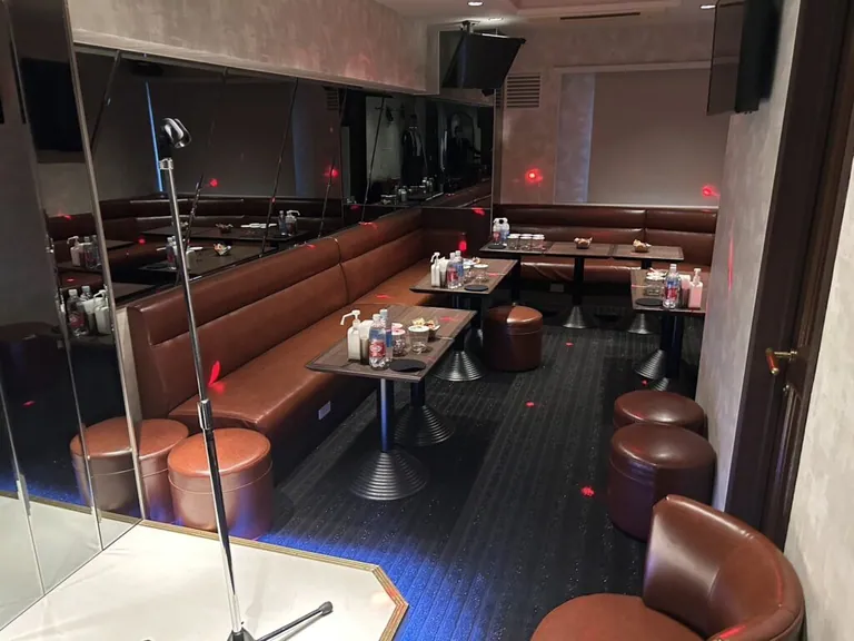 笹木 (ささき)の店内