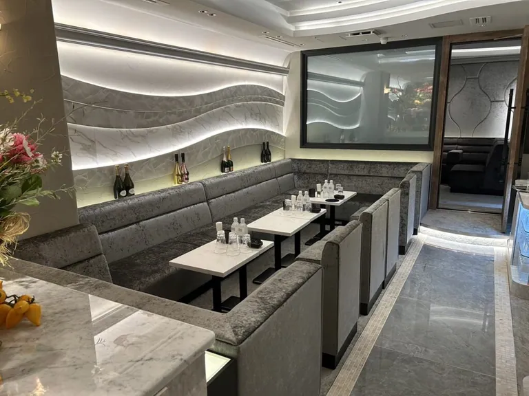 シンの店内