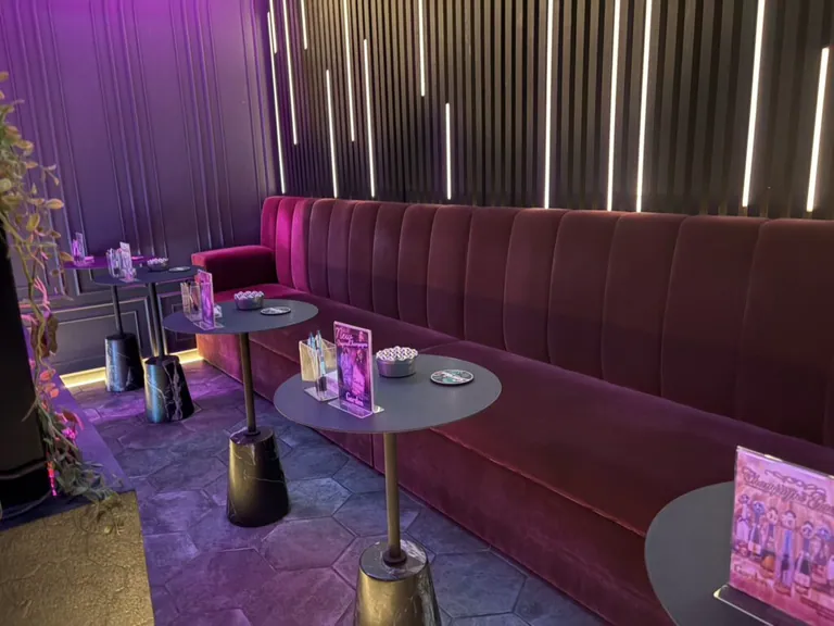 ガーデン （GIRL’S BAR Garden）の店内