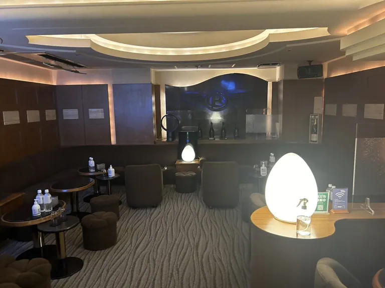 クリアスの店内