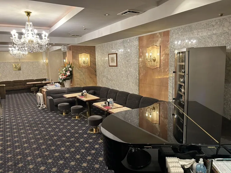 蘭花 （ニューランカ）の店内