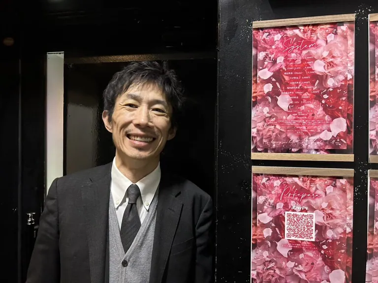 レッドの店内