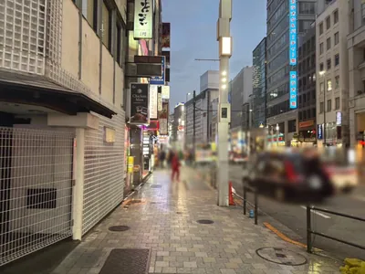 ララァへの道順 4／8：そのまま直進します。
