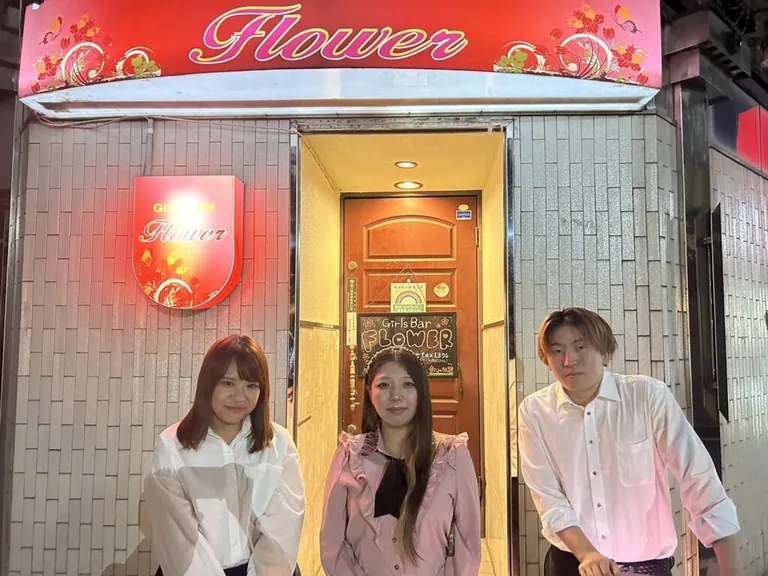 赤羽 フラワー (Girl’s Cafe FLOWER)の店内