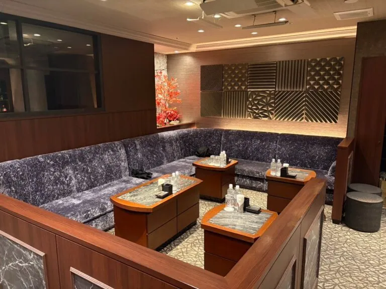 ロッセの店内