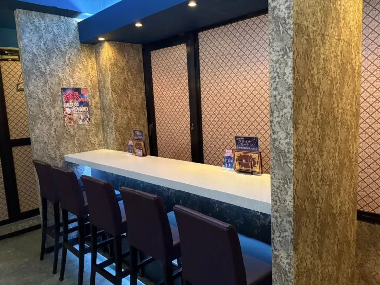 レゼル (Girl’s Bar Rezel)の店内