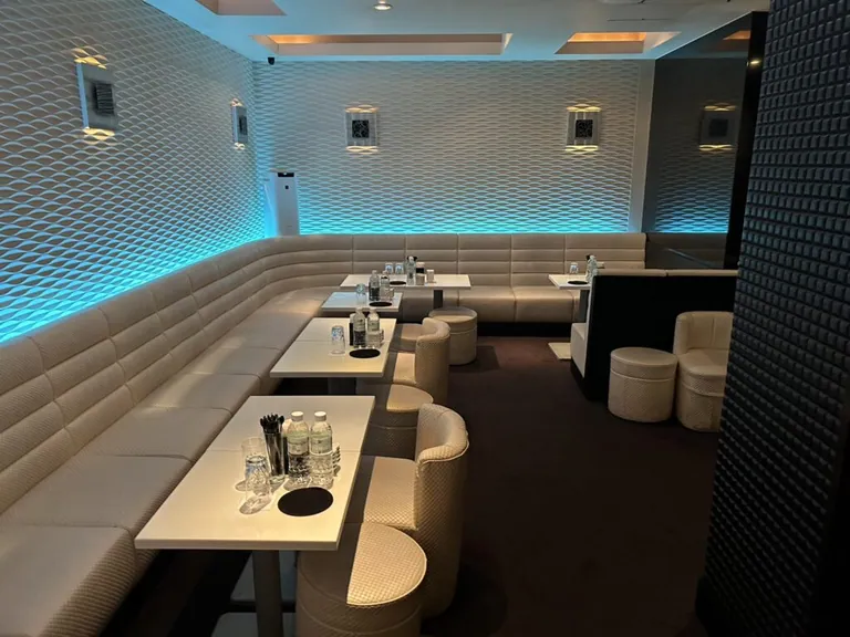ソウの店内