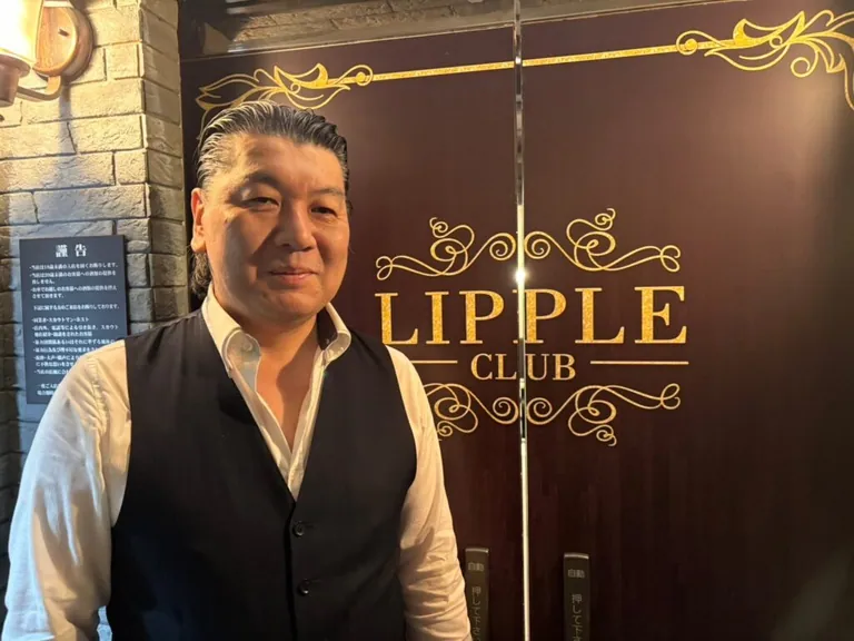 リップルの店内