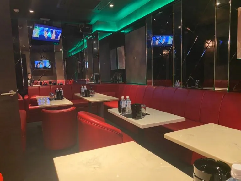 ヴィオラの店内