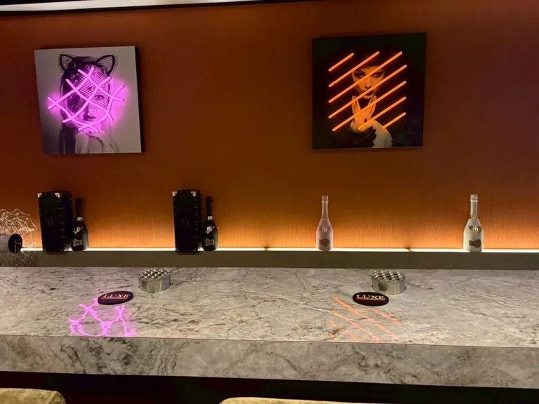 ラグゼの店内