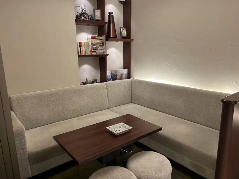 オリーブの店内