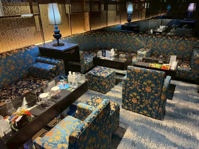 リアリスの店内