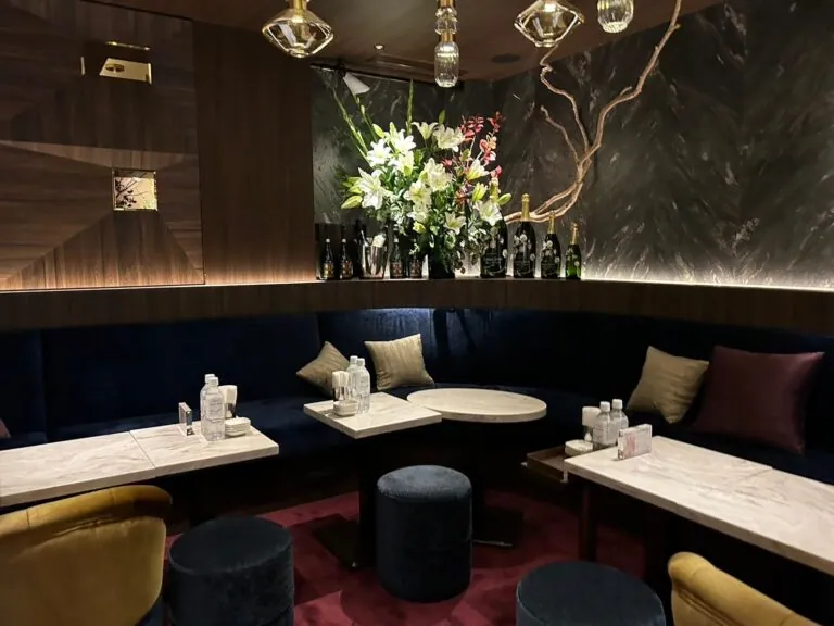 クラブJ（クラブジェイ）の店内