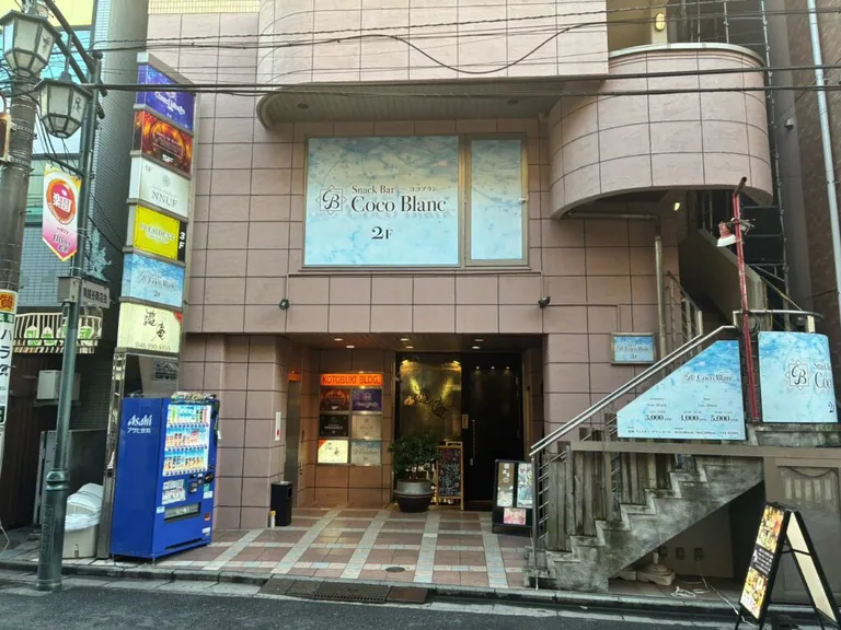 プレジデントの店内