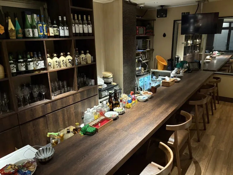 37 （サンナナ）の店内