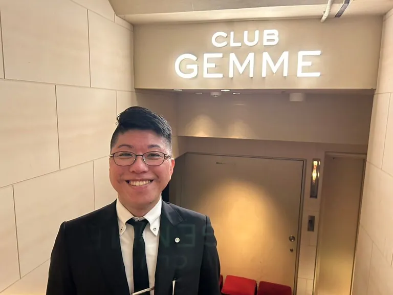 ジェムの店内