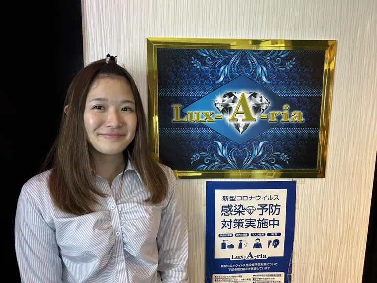 ラグゼリアの店内