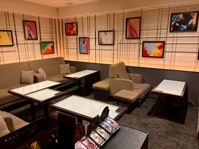 インタイトルの店内