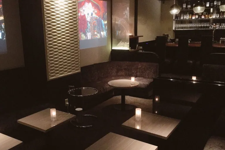 バージュの店内