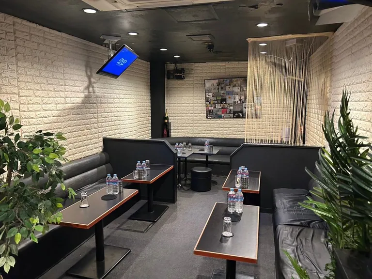へのへのもへじの店内