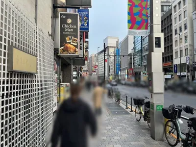 JG （Girl’s Lounge Cafe&Bar ジェージー）への道順 4／6：道路を右手にしてそのまま直進します。