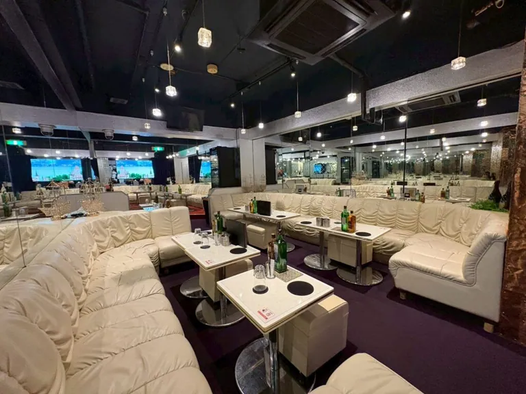 水道橋　デイジーの店内