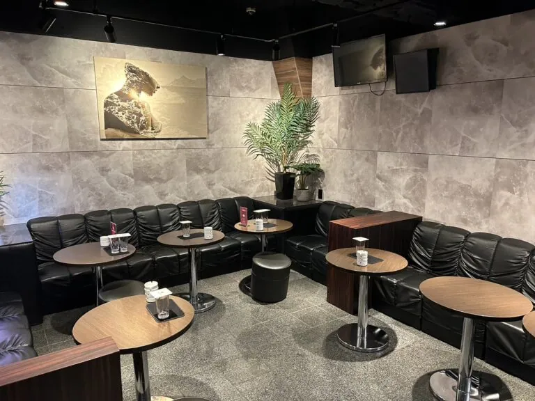 スイートの店内