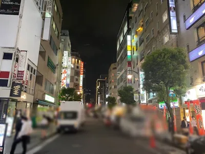 エムカルロへの道順 5／6：二つ目の十字路を左折します。