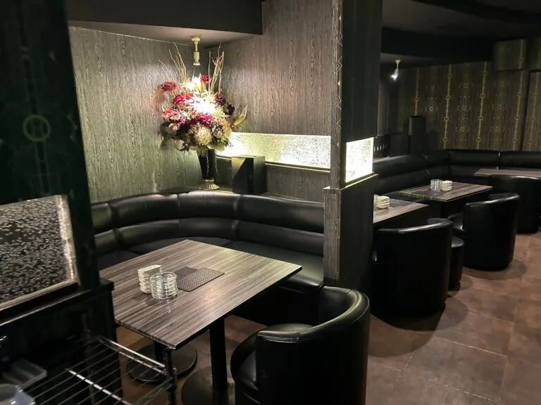 ダックスクイーンの店内