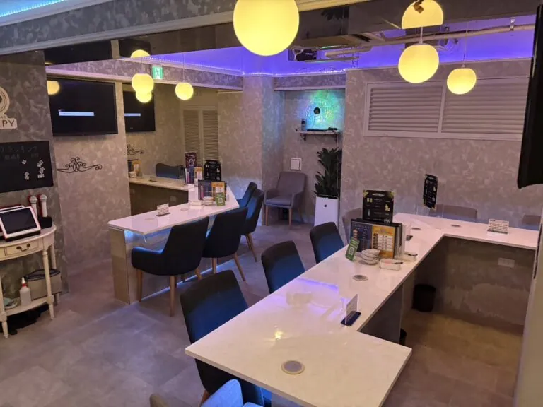 ドンピーの店内