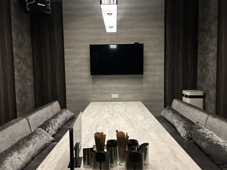 ヴェガの店内