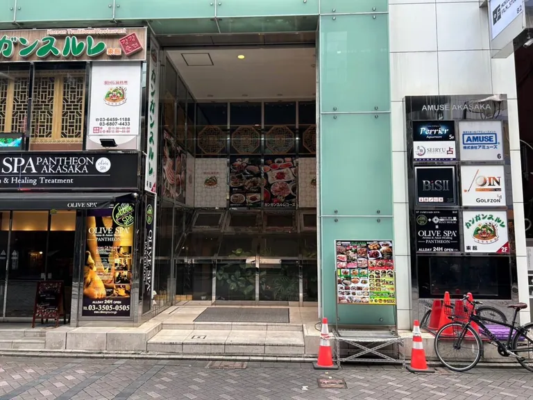 ニューペリエの店内