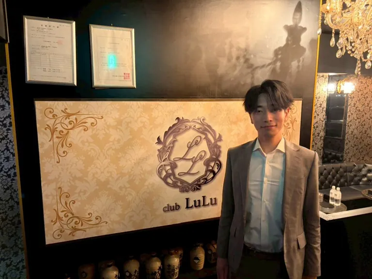 ルルの店内