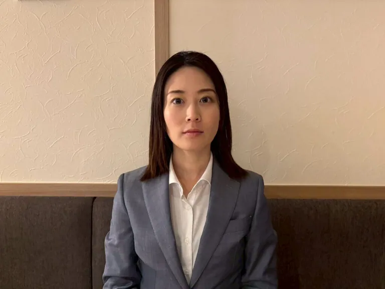 ツリーの店内
