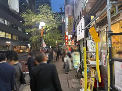 カリンへの道順 7／8：直進します。