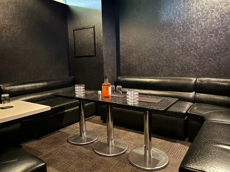 ロックの店内