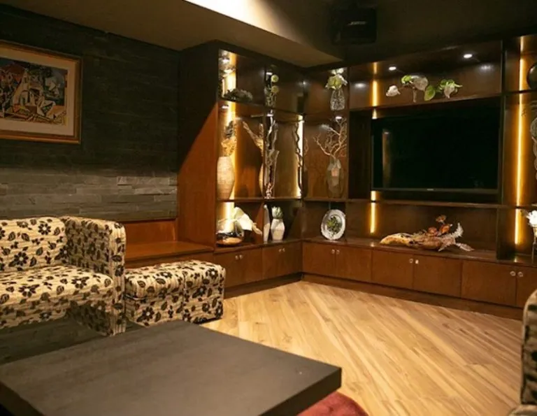 ルーズリュクスラウンジ （Lu’s luxe lounge）の店内