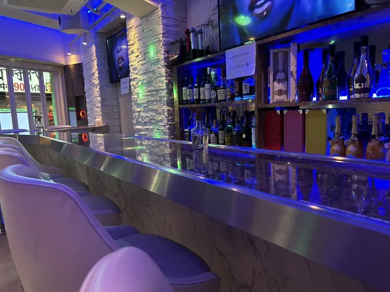 ベリー （GIRLS BAR&CAFE VELLY）の店内