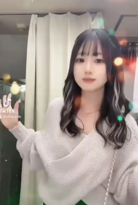 オリーブの店内