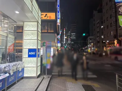 スパイスへの道順 8／9：左手三つ目の路地も超えて直進します。