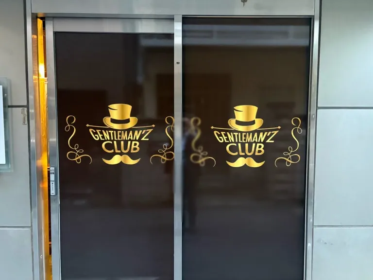 北千住 ジェントルマンズクラブ (GENTLEMAN’Z CLUB)の店内