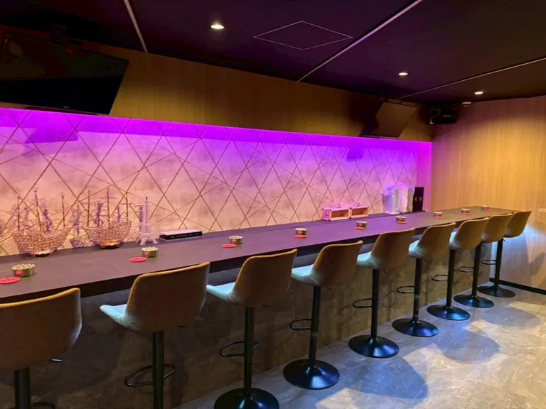 テレサ　（Girl’s Bar TELESA）の店内