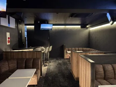 ラグーンの店内